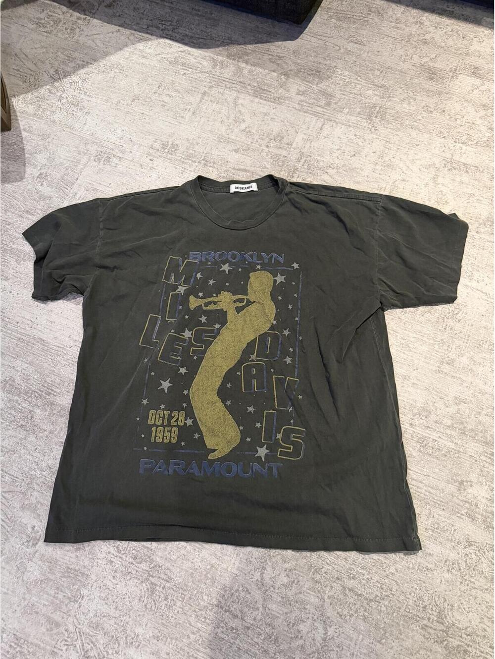 Daydreamer Miles Davis Paramount Oct 28 1959 tee L